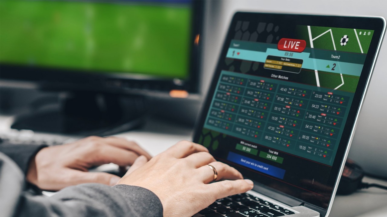 Unlock the Secrets: How Esports Betting Odds are Calculated